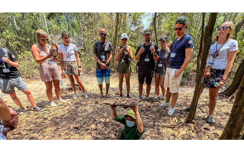 HO CHI MINH – BA DEN MOUNTAIN  TAY NINH – CU CHI TUNNELS