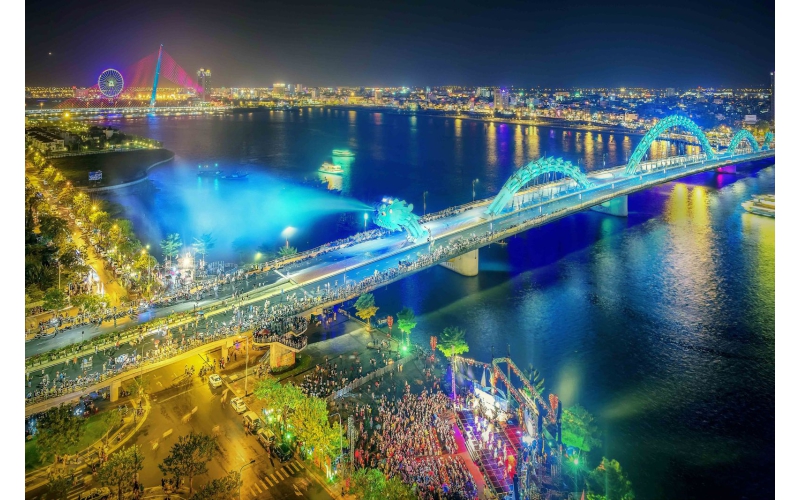 HÀNH TRÌNH DI SẢN MIỀN TRUNG